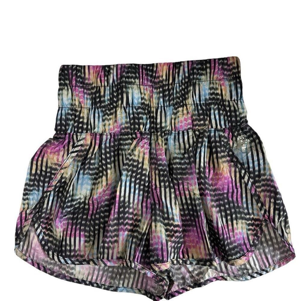 Free People FP Movement The Way Home Euphoria Print Shorts Size S - Picture 11 of 11